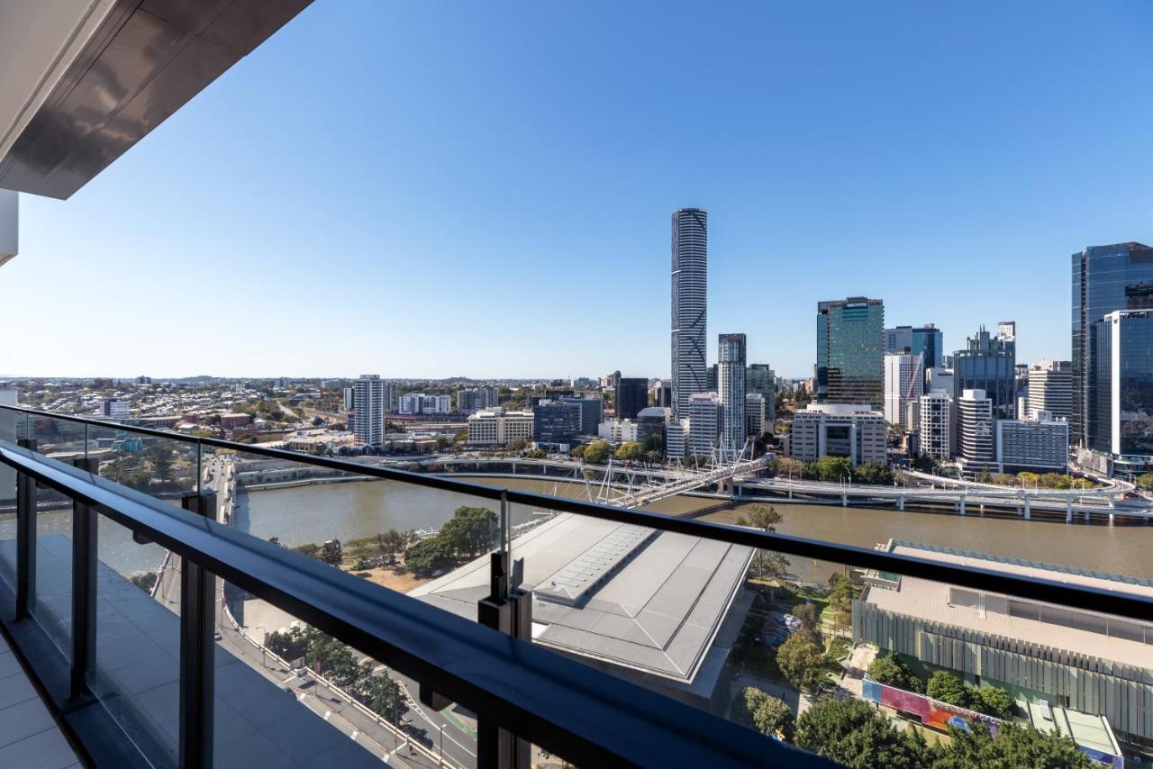 Apartment South Bank River And View